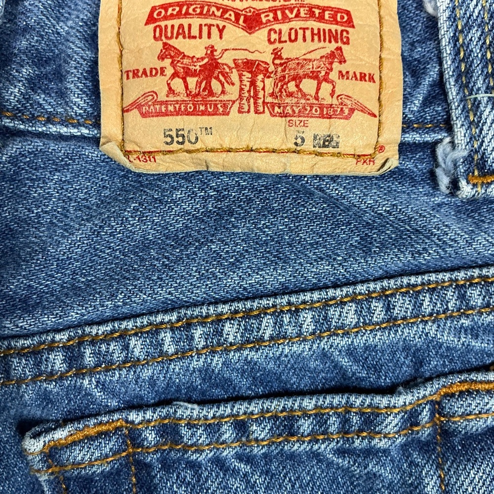 Y2K Levi’s 550 medium wash straight leg Jeans size youth XS - Picture 5 of 6